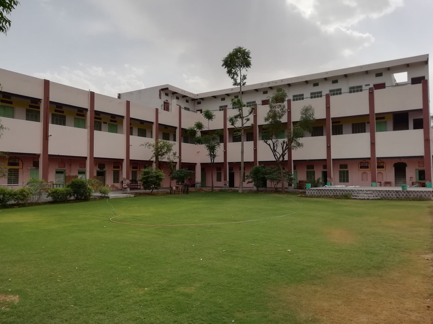 Institute Inside